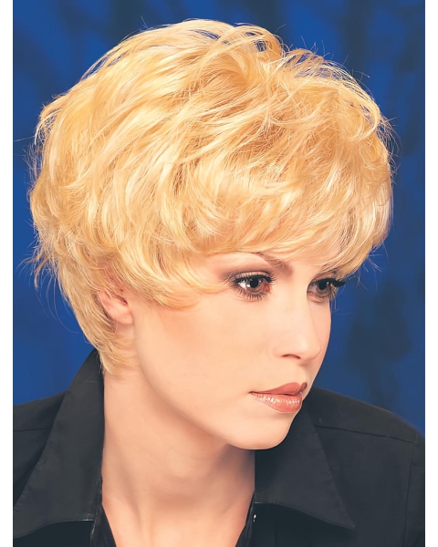 Synthetic Cropped Straight Blonde High Quality Classic Wigs