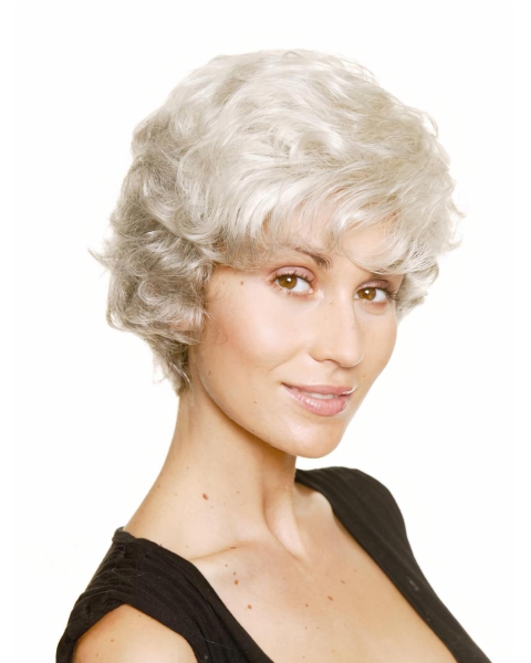 Impressive Wavy Chin Length Synthetic Grey Wigs