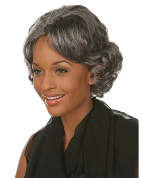 Fabulous Wavy Chin Length Synthetic Grey Wigs