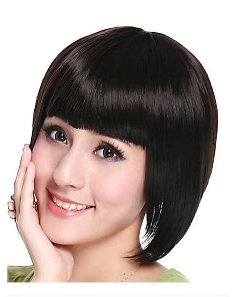 Trendy Black Straight Chin Length Bob Wigs