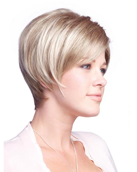 Gentle Brown Straight Chin Length Glueless Lace Front Wigs