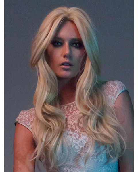 18"Blonde Wavy Fashionable Lace Front Synthetic Women Wigs