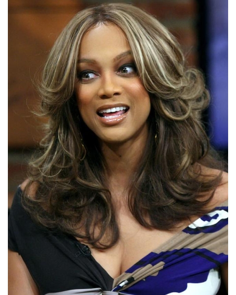 Tyra Banks Beautiful Intriguing Shoulder-hitting Long Wavy Layered Glueless Lace Front Human Hair Wig 16 Inches