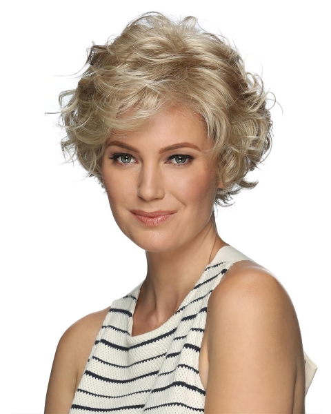 Layered Synthetic Hair Short Wavy 8 Inches Lace Front Wigs for Older Women