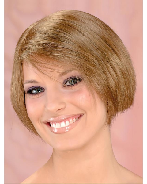 Synthetic Short Straight Blonde Amazing Classic Wigs