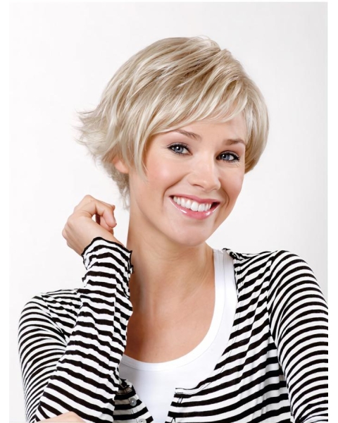 Capless Synthetic 8" Straight Platinum Blonde Short Bob Wig