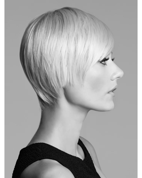 Convenient Blonde Straight Short Capless Synthetic Women Bob Wigs