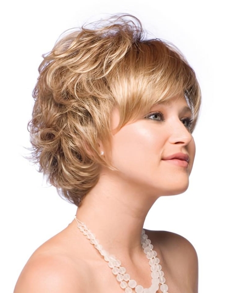 Designed Blonde Wavy Short Capless Synthetic Women Wigs