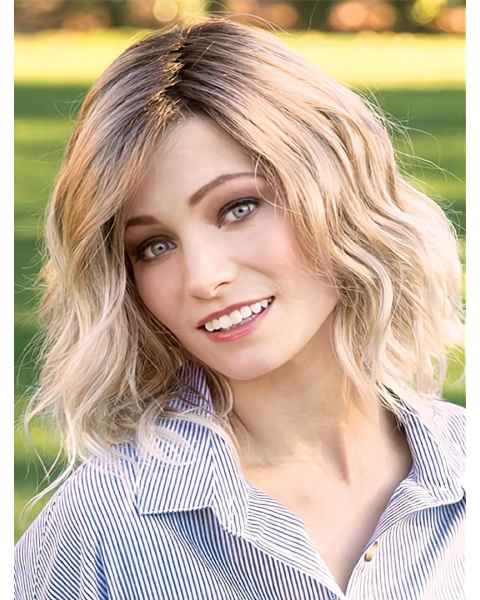 Blonde Wavy Layered Shoulder Length Online Monofilament Synthetic Women Wigs