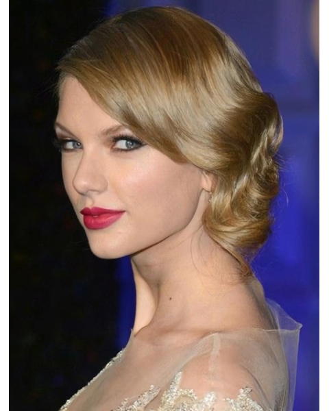 Flexibility Blonde Wavy Shoulder Length Human Hair Taylor Swift Wigs For Women