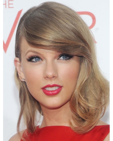 Fantastic Shoulder Length Wavy Blonde With Bangs Taylor Swift Inspired Wigs